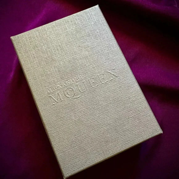 Alexander McQueen Crystal Iris Flower Drop Earrings - Picture 5 of 8